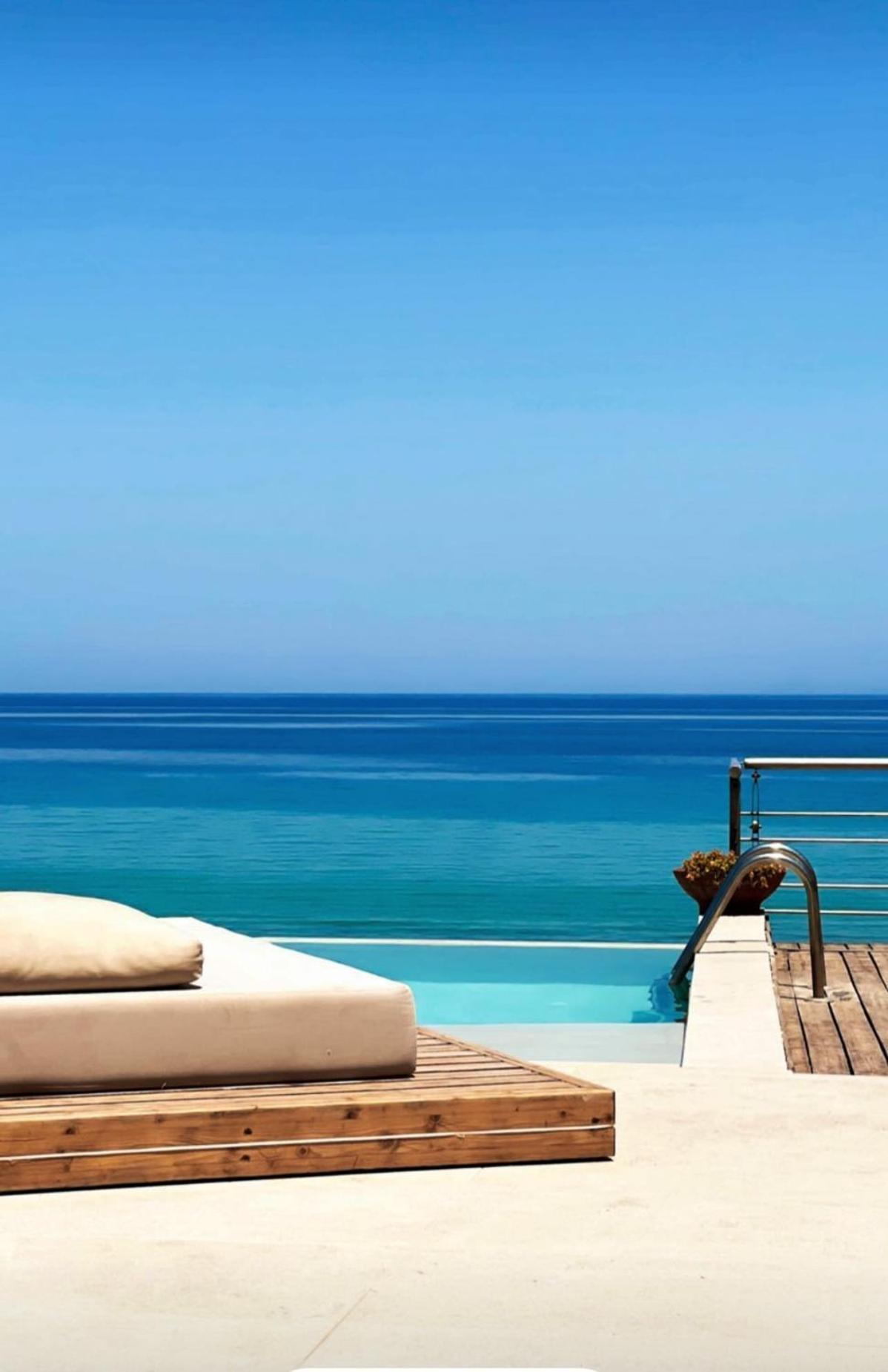Psarou  Tsamis Zante Suites (Adults Only) מראה חיצוני תמונה View from the pool