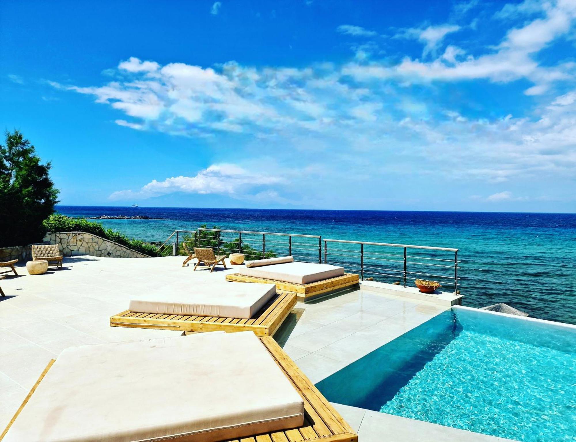 Psarou  Tsamis Zante Suites (Adults Only) מראה חיצוני תמונה View of the sea from the hotel