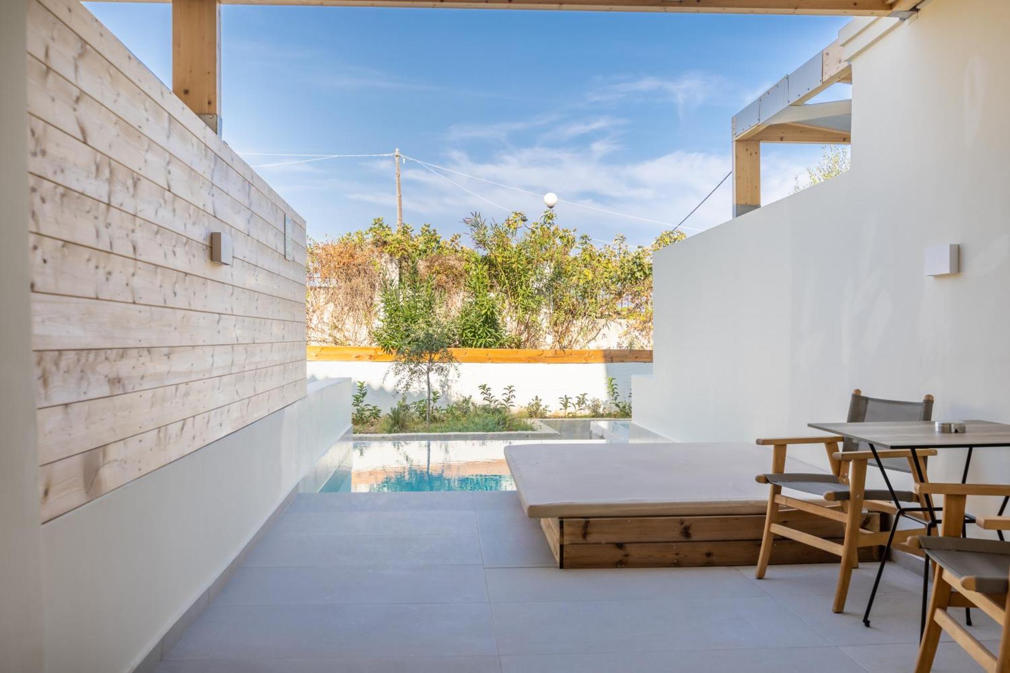 Psarou  Tsamis Zante Suites (Adults Only) מראה חיצוני תמונה The hotel's pool